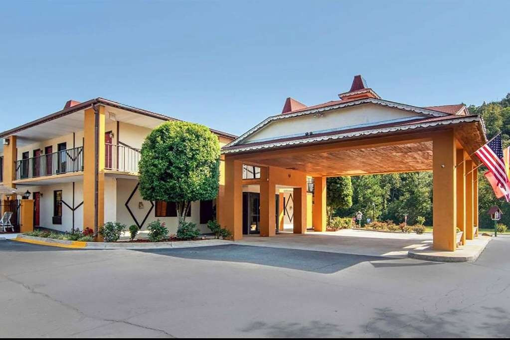 Days Inn By Wyndham Helen