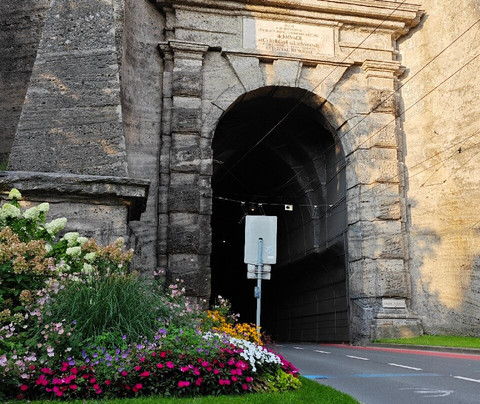 Siegmundstor (Neutor)-萨尔茨堡必去景点