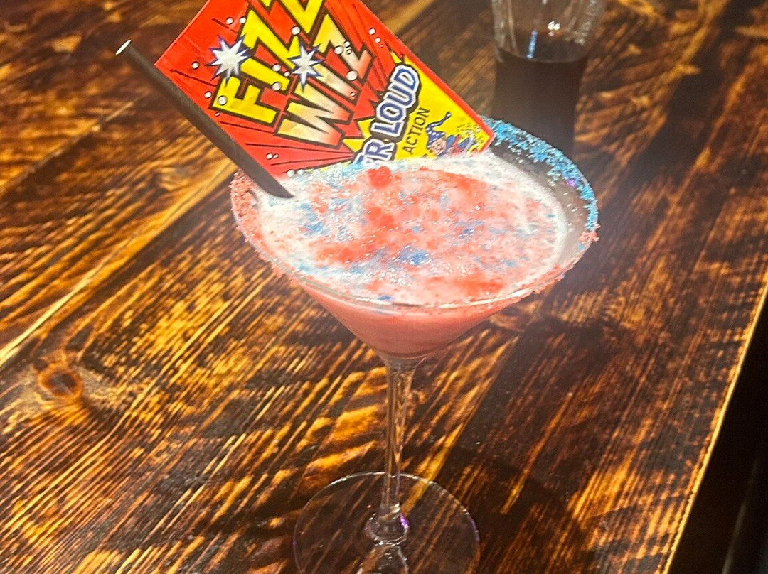 The Hideaway Cocktail Bar景点图片