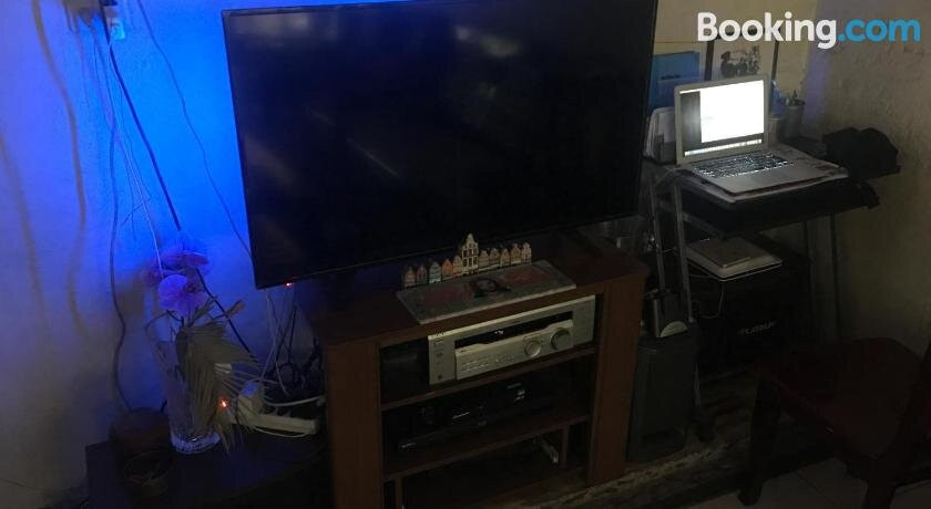 Chona and Christophe Guesthouse主图