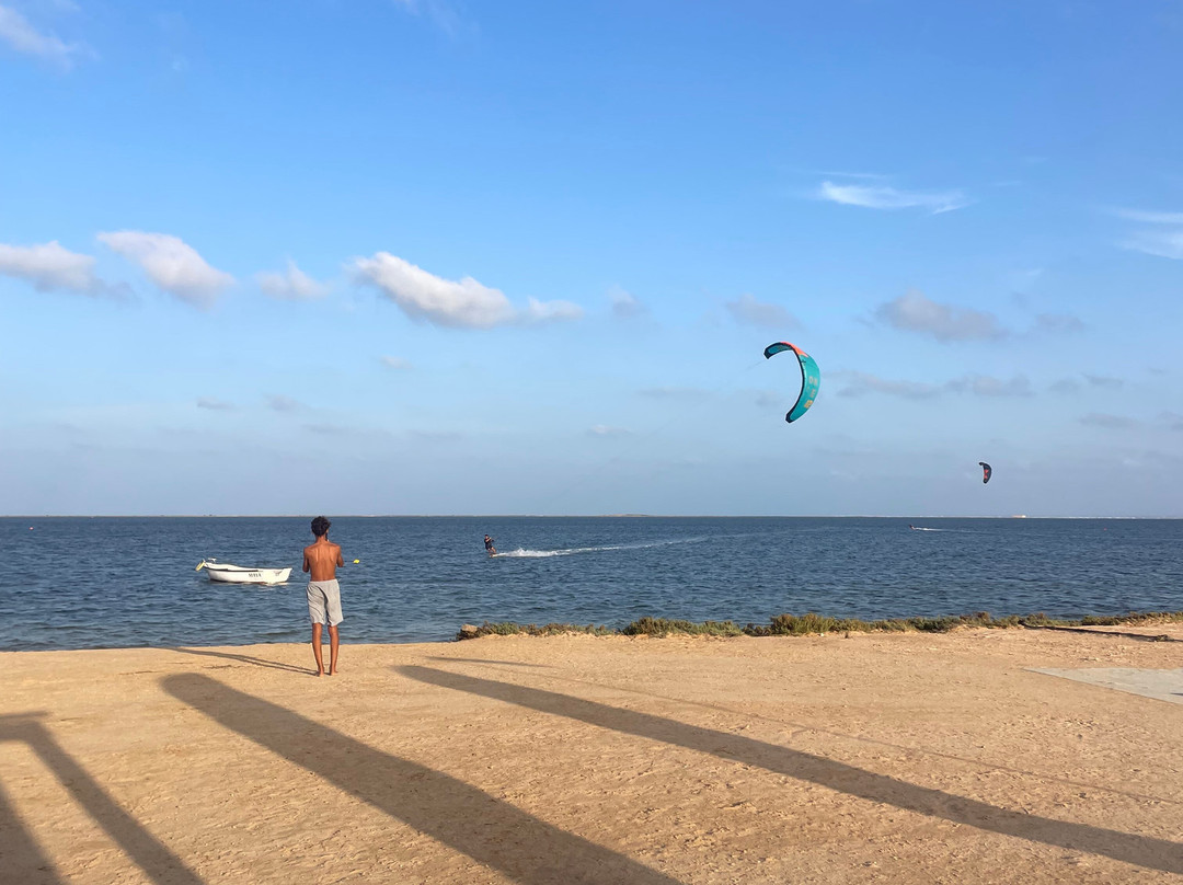 Ecole de kitesurf Djerba KITE AVENTURE-阿基尔必去景点