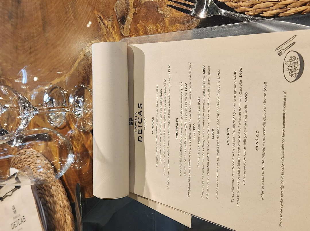 Bodega Familia Deicas