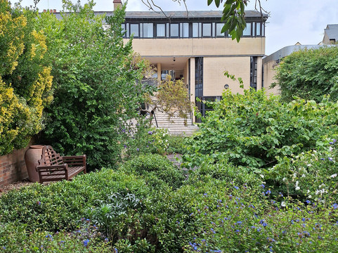 Somerville College-牛津必去景点