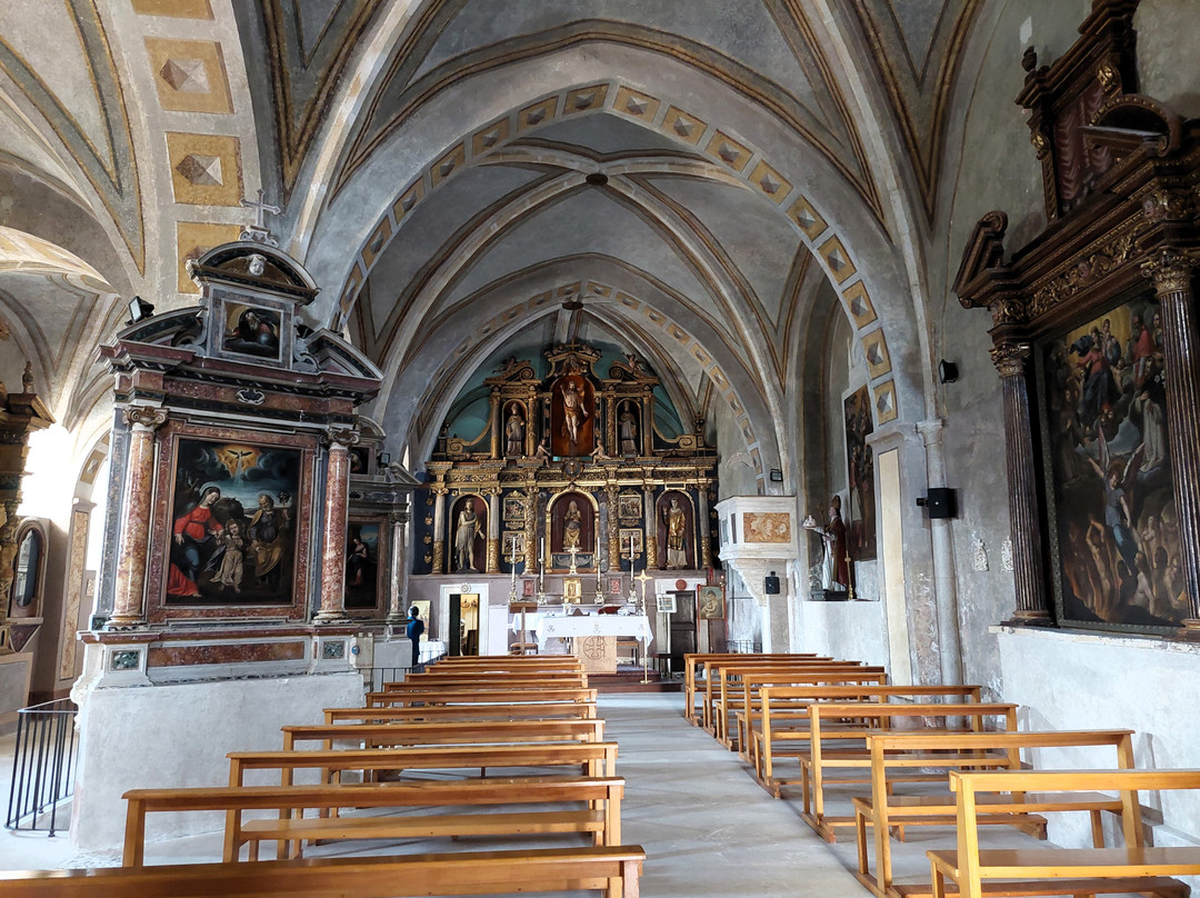 Chiesa Parrocchiale San Giovanni Battista-Castelvecchio Calvisio必去景点