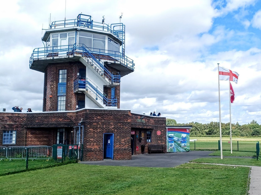Manchester Barton Aerodrome景点图片