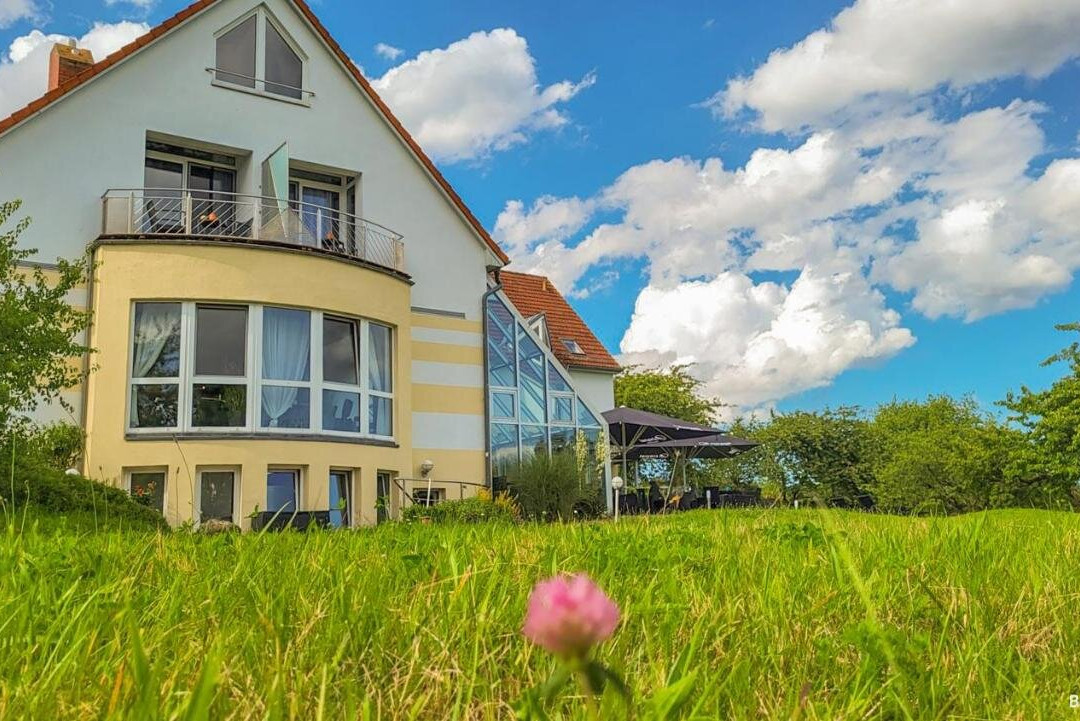 Inselhotel Kleiner Bodden主图