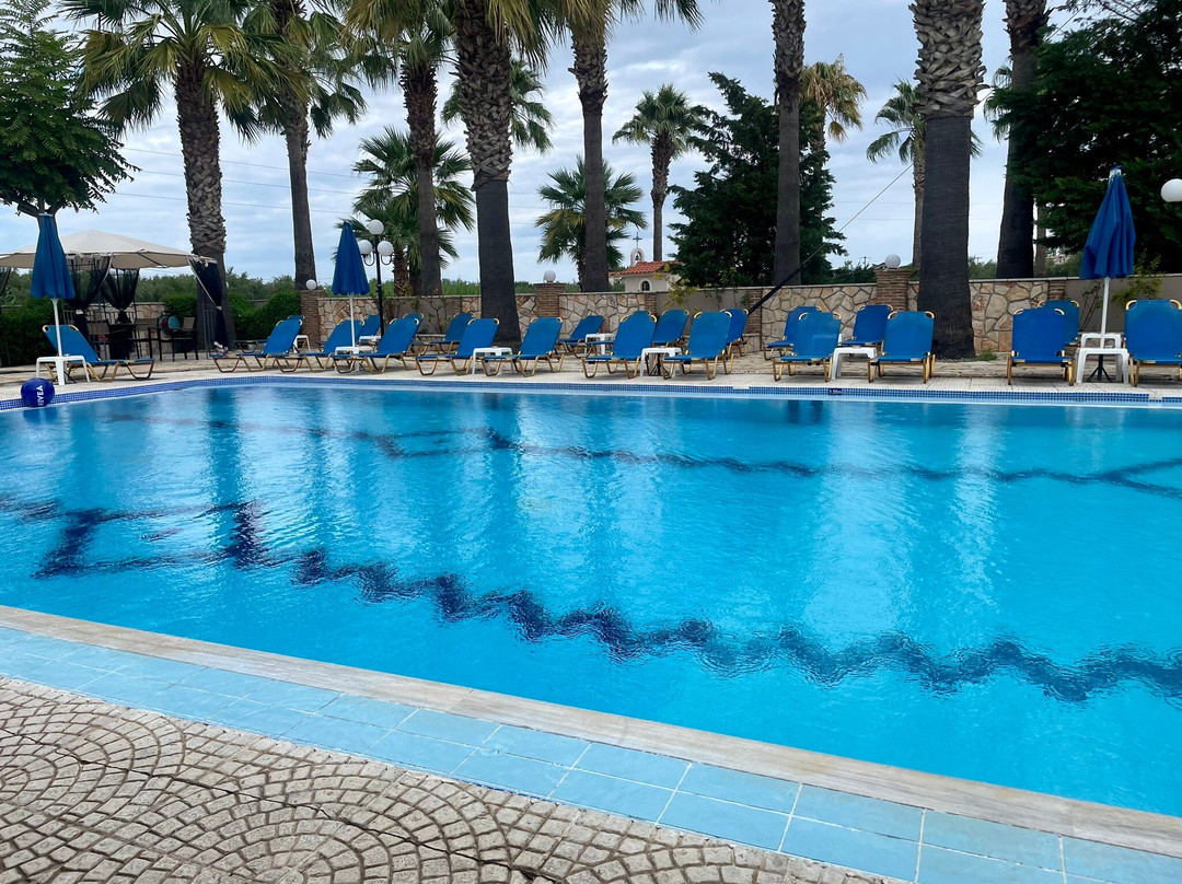 Paradise Apartments Studios主图