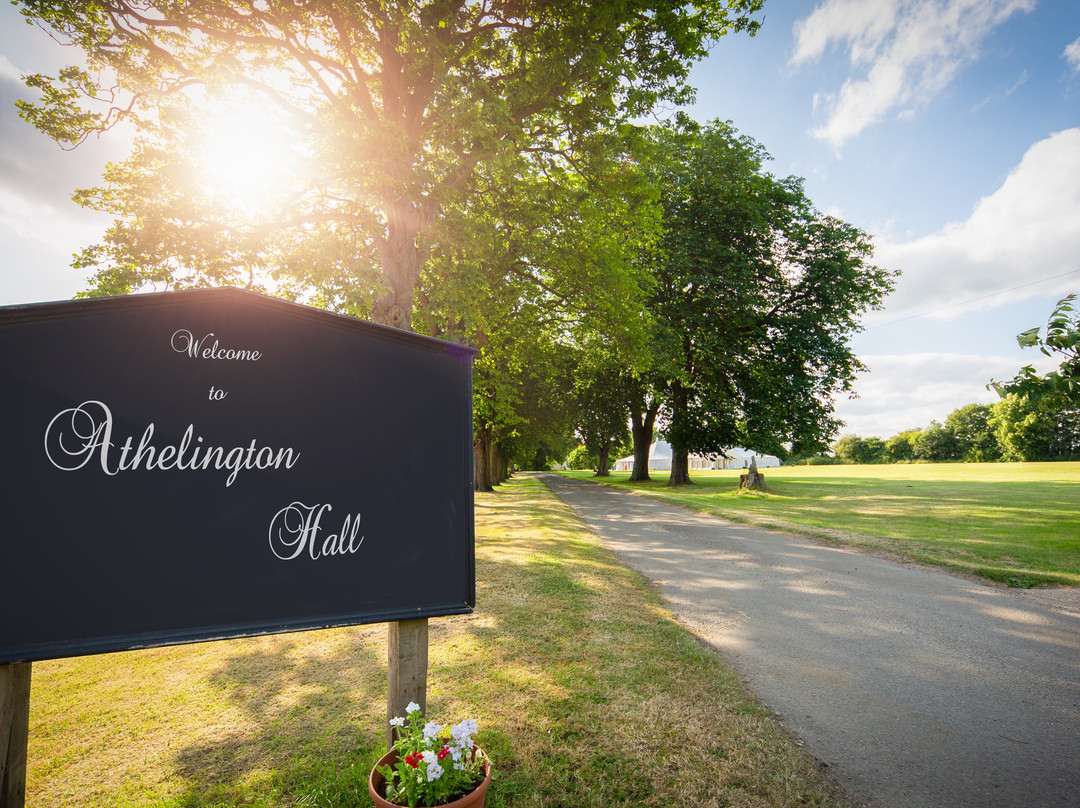 Athelington Hall Log Cabin Holidays