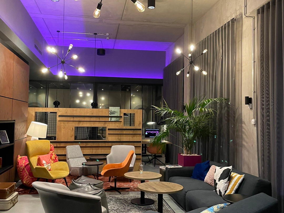 Moxy Frankfurt Airport Kelsterbach主图