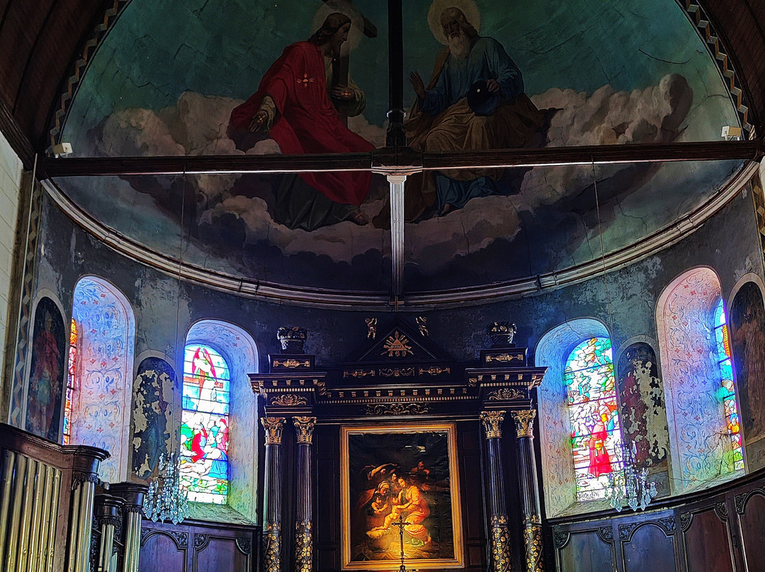 Eglise Saint-lubin De Brou-Brou必去景点