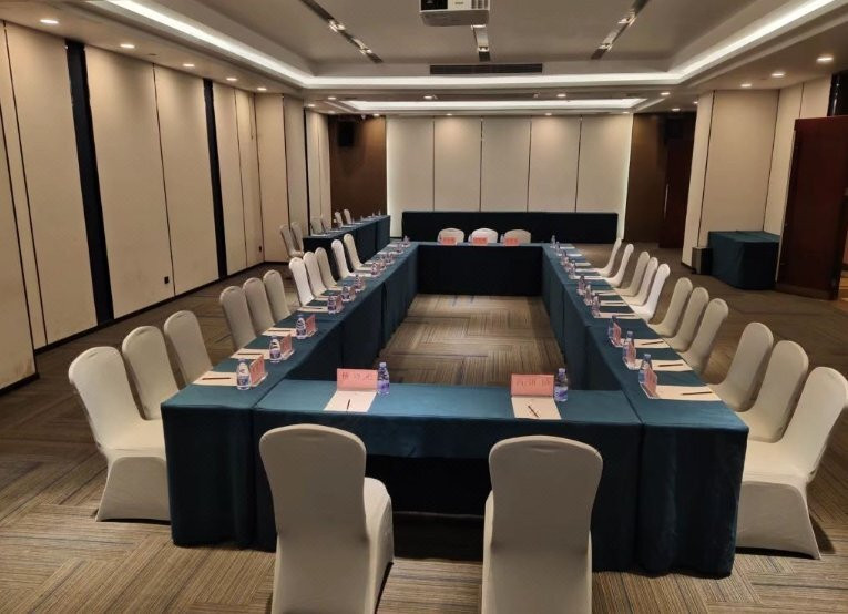 神洲七星酒店主图