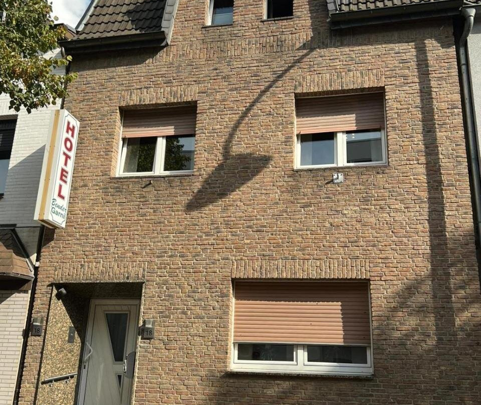 Hotel Bender