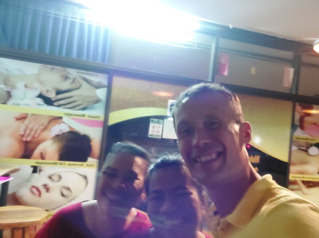 尼·按摩馆-拉威必去景点