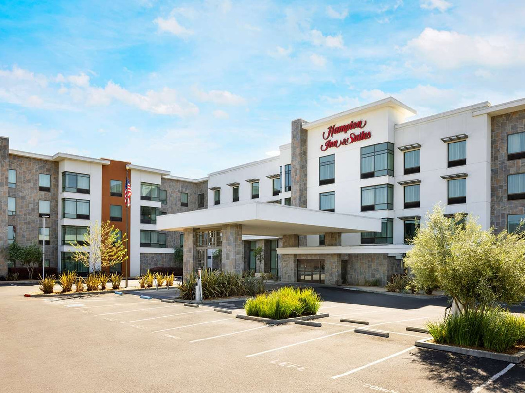 Hampton Inn & Suites Napa