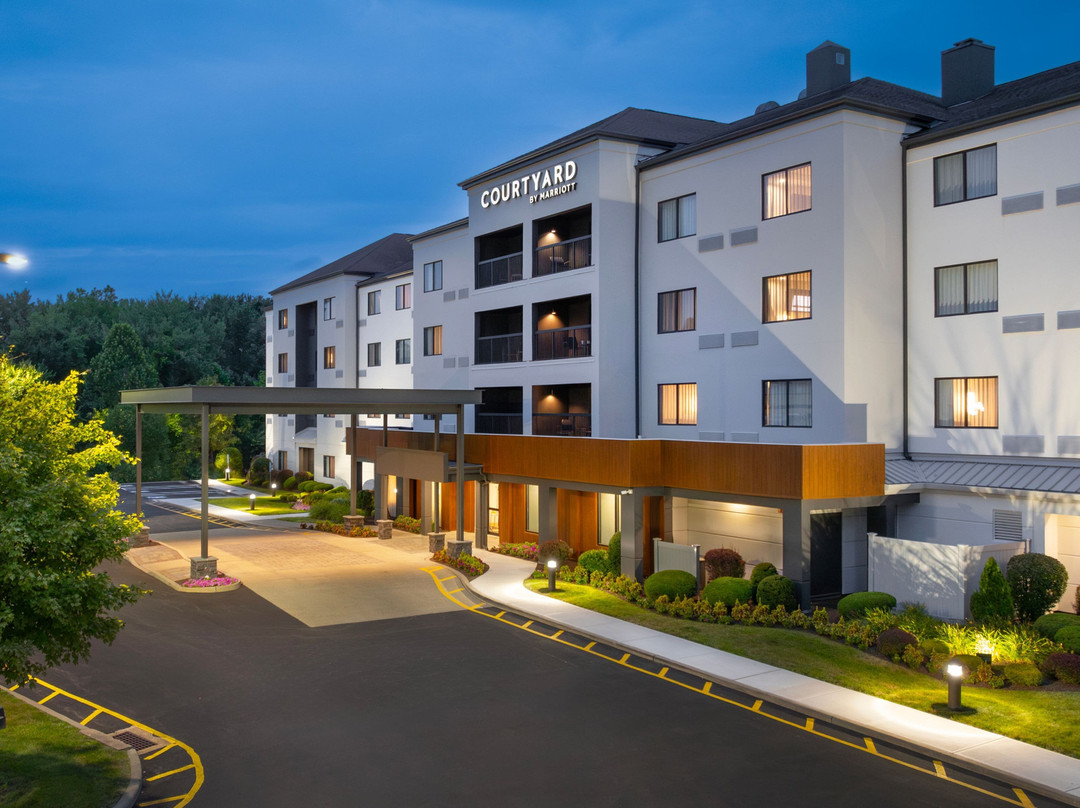 丹伯里万怡酒店主图