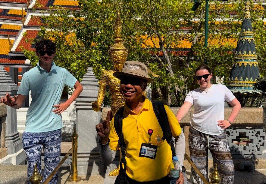 Charlie Connection Travel & Tour-暖武里必去景点