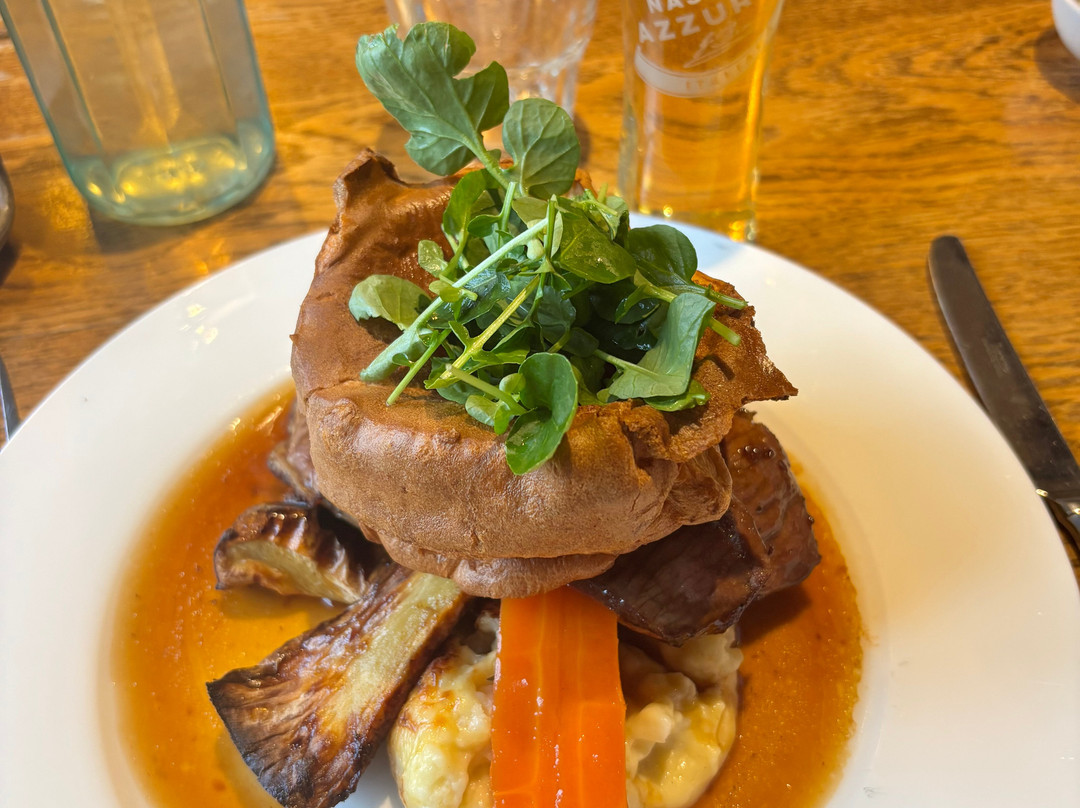 The Brown Horse Inn主图