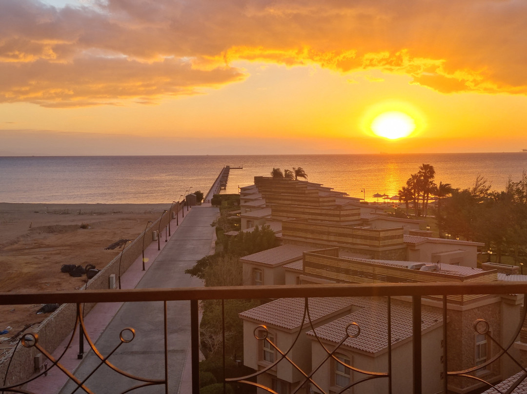 Coral Sea Beach & Aqua Park主图