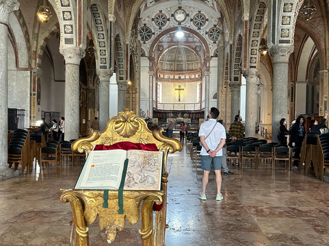 About Milano Tours-米兰必去景点