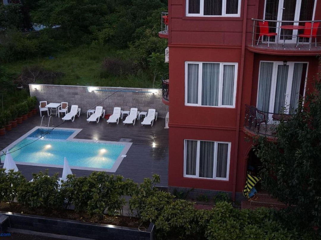 Gold Hotel