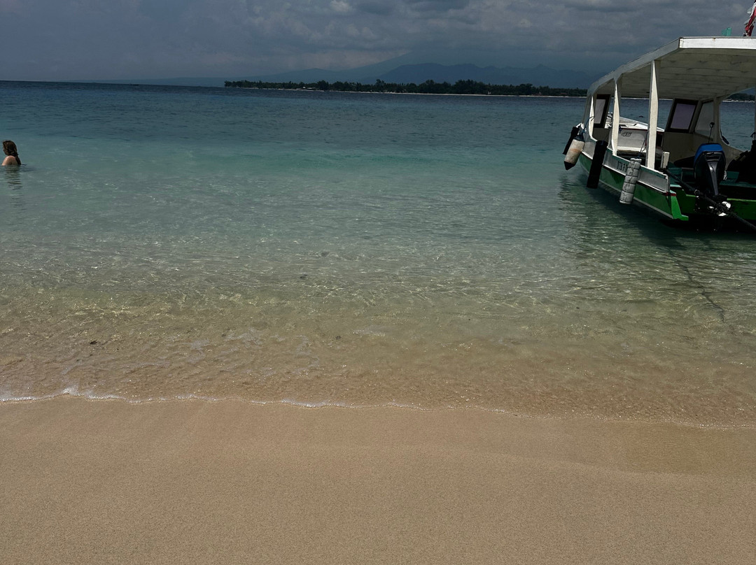 Jhony Gili & Lombok Tours景点图片