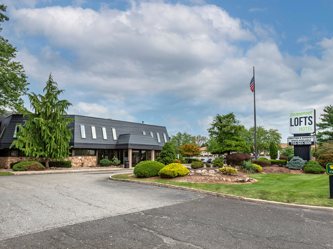 Amwell Suites Somerset Bridgewater