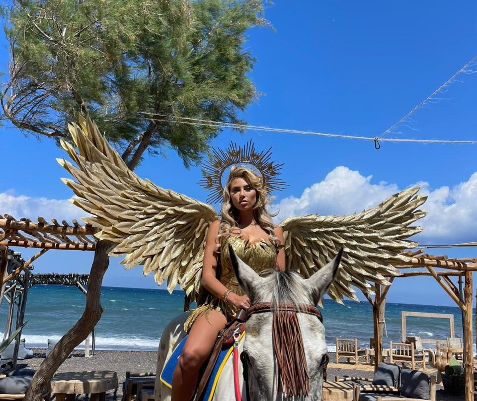 Maris Horseriding Santorini-费拉必去景点