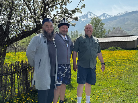 Offroad tour Kyrgyzstan-比斯凯克必去景点