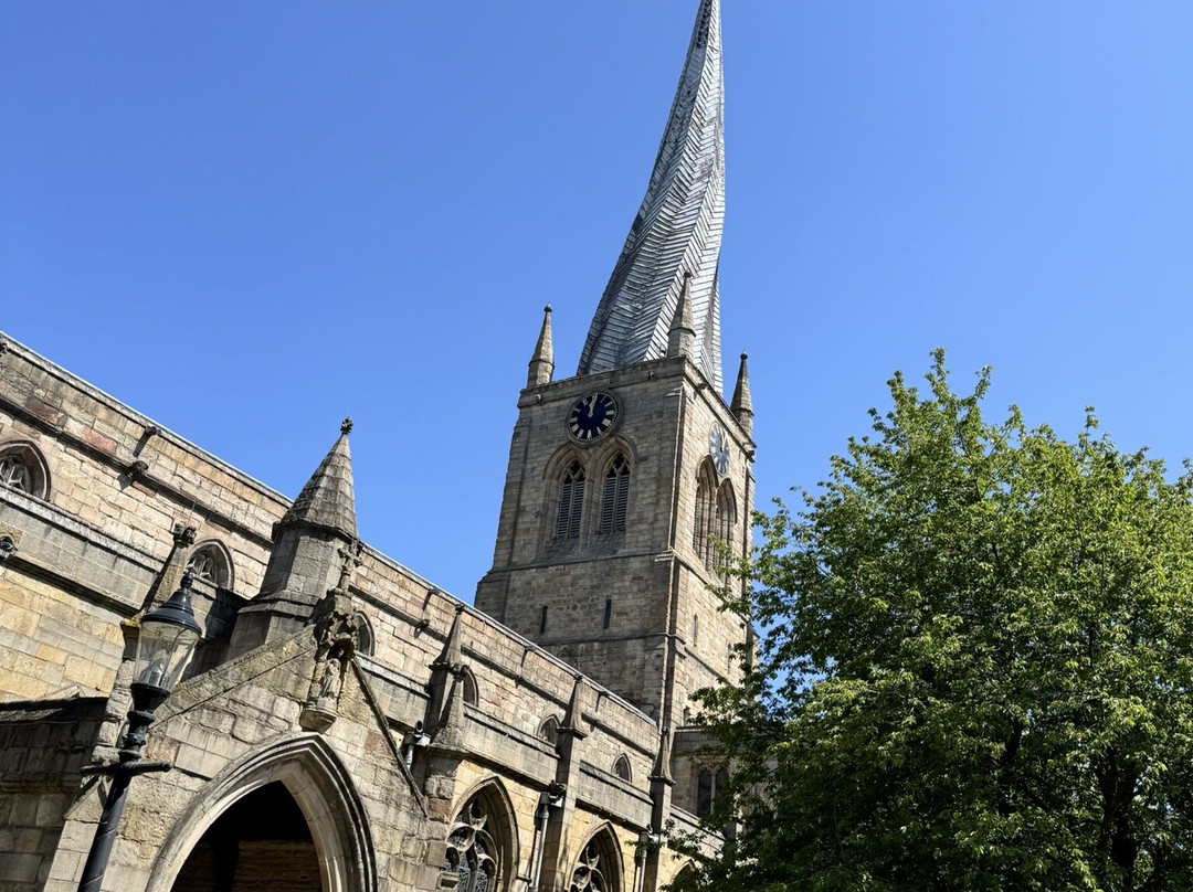 The Parish Church of St Mary and All Saints-切斯特菲尔德必去景点