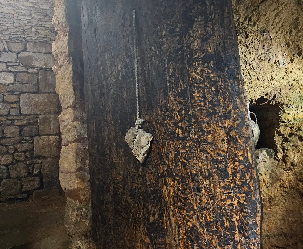 Les Troglos de Belvès景点图片