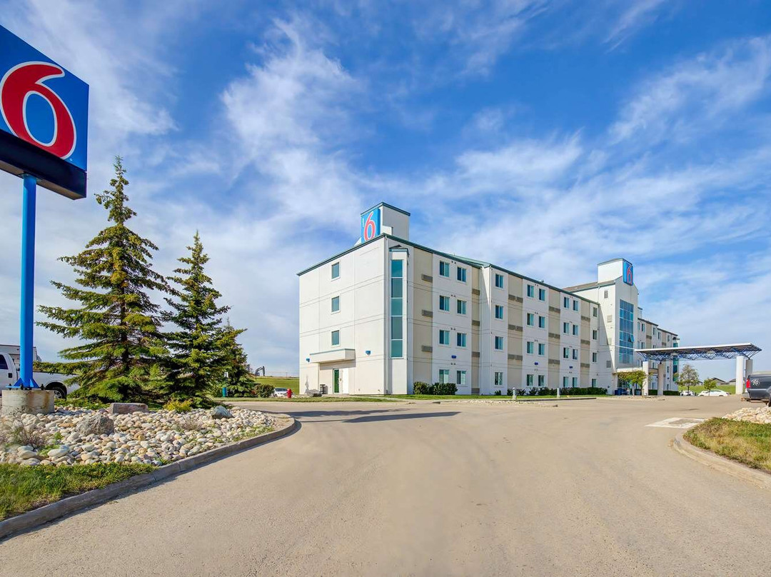 Motel 6 Grande Prairie