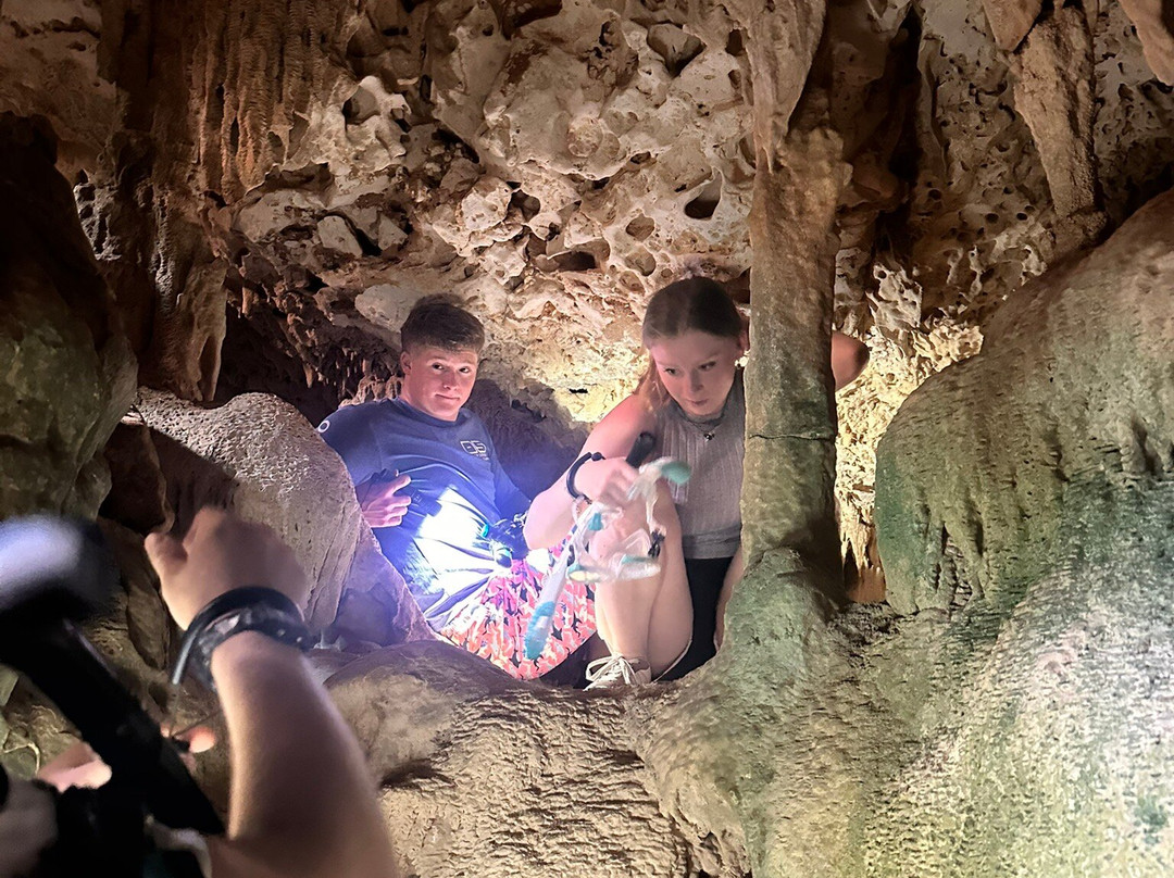 Go Caving Bonaire-Kralendijk必去景点