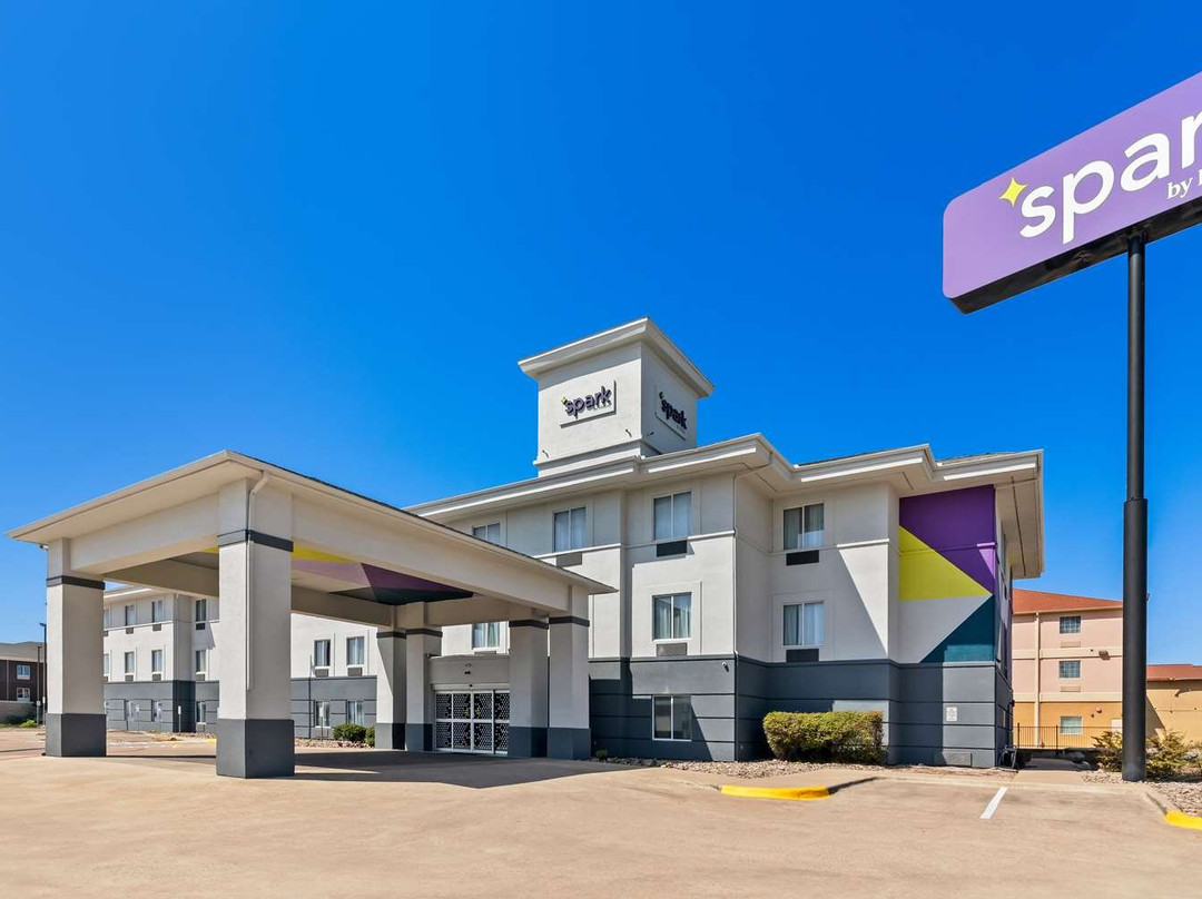 Spark By Hilton Killeen主图