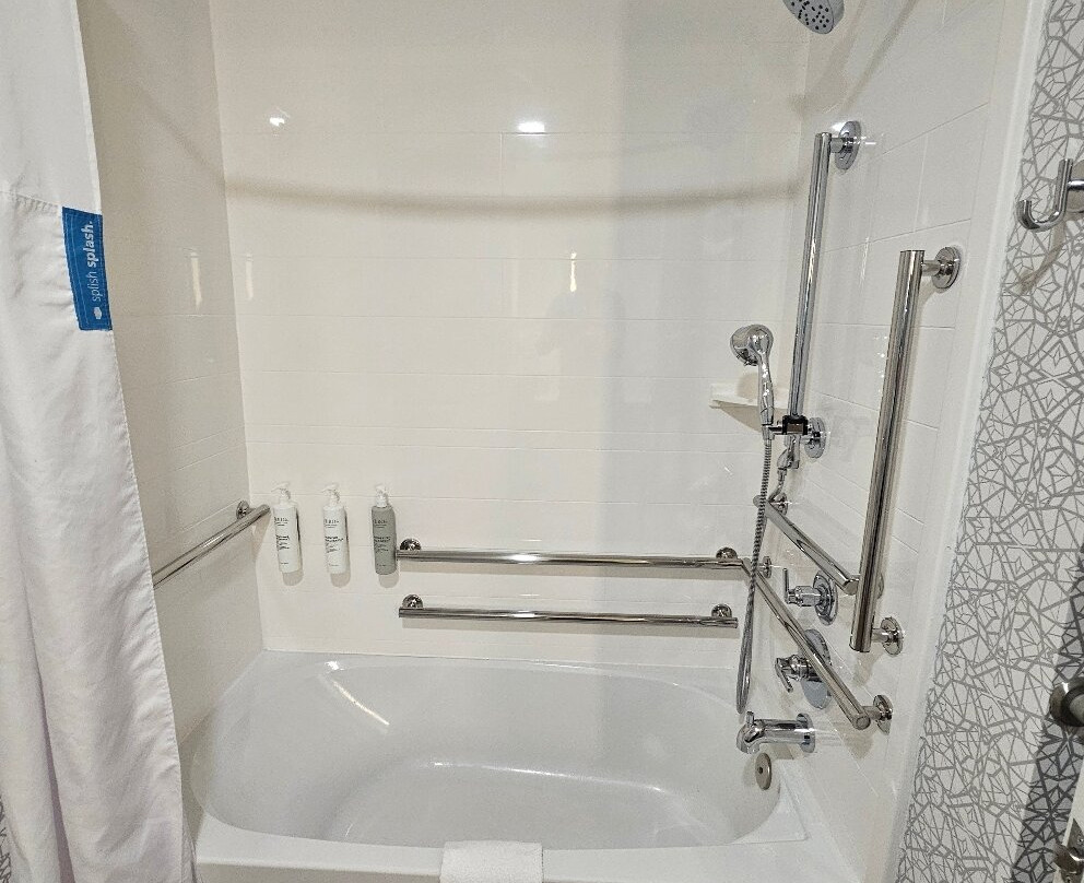 底特律/奥本山北希尔顿恒庭酒店主图