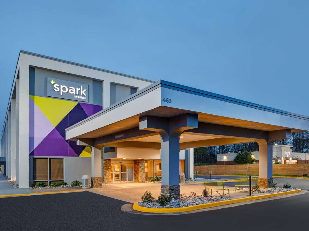 Spark by Hilton Jackson Ridgeland