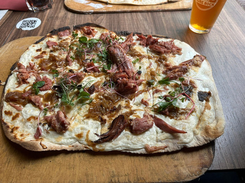 Les Tontons Flambeurs主图