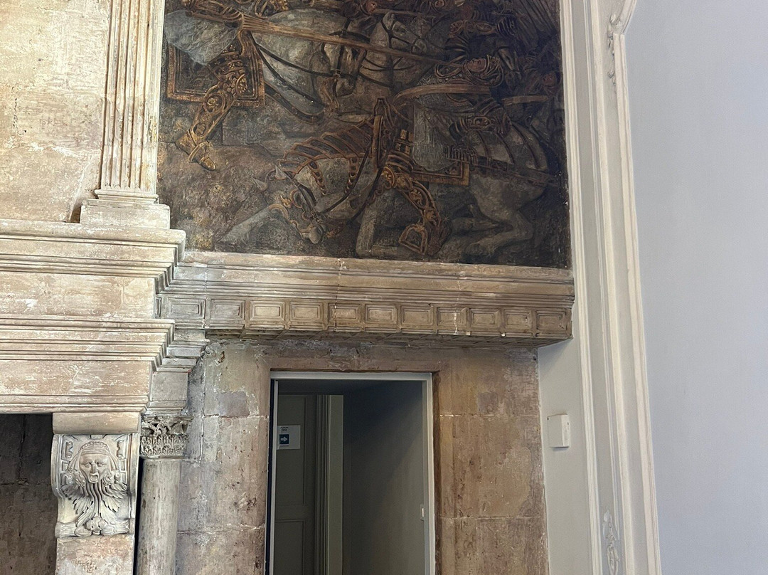 Chateau de Suze-la-Rousse-Suze-la-Rousse必去景点