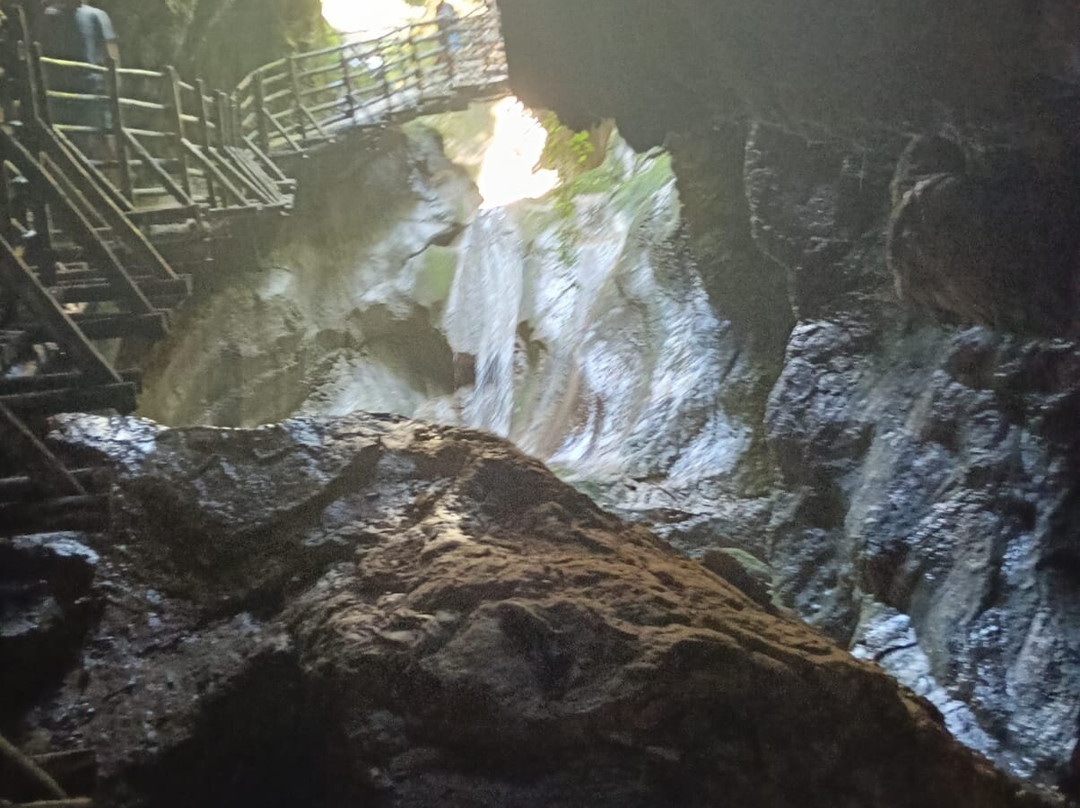 Grotte del Caglieron-Fregona必去景点