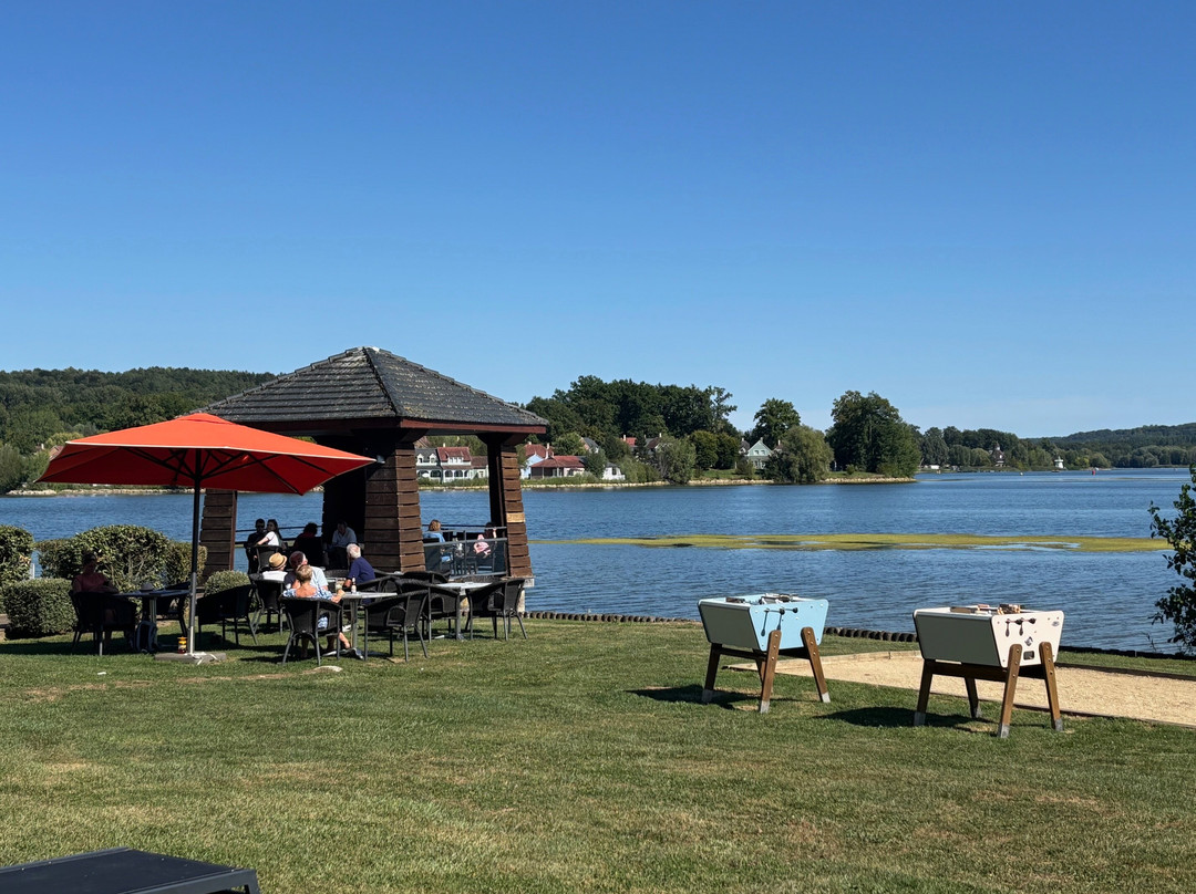 Hotel Du Golf De L’ailette主图