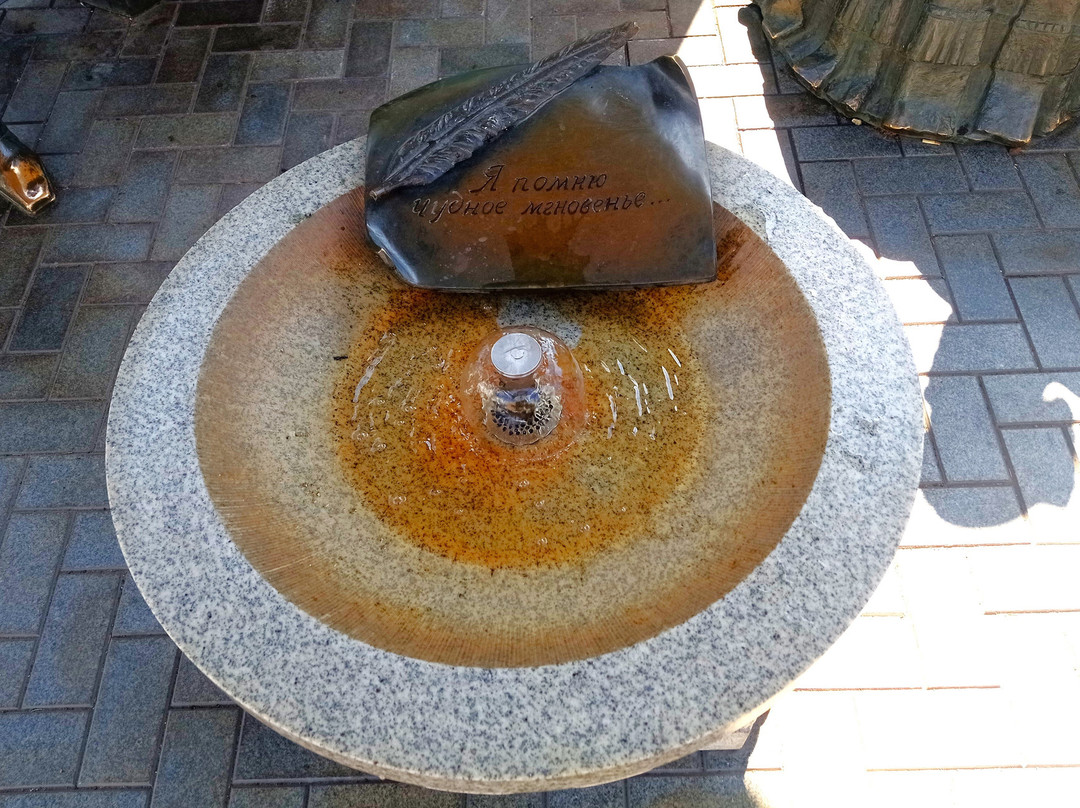 Monument to Pushkin and Goncharova-克拉斯诺亚尔斯克必去景点