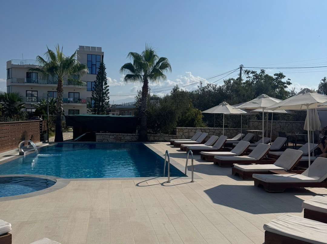 Blue Water Hotel主图