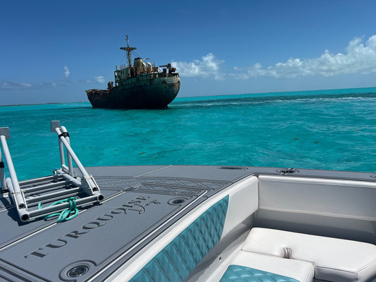 Turquoise Days-普罗维登西亚莱斯必去景点