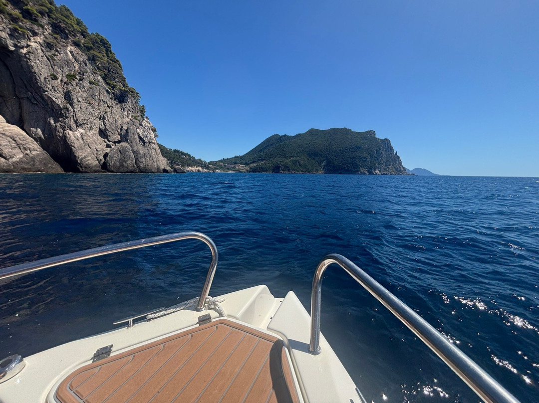 Ermones Boat Hire-Ermones必去景点