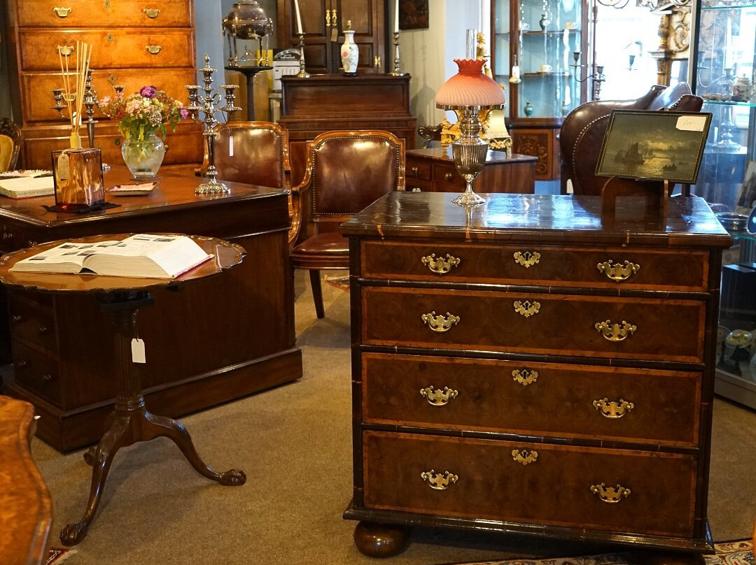 Hingstons Antiques-索尔兹伯里必去景点