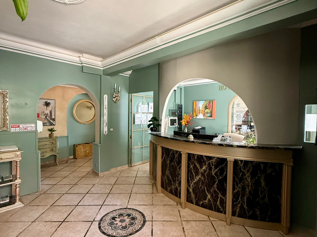 米拉玛尔酒店主图