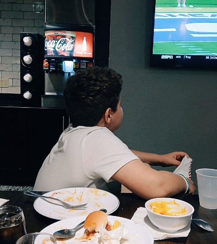 Drury Plaza Hotel Broadview Wichita主图