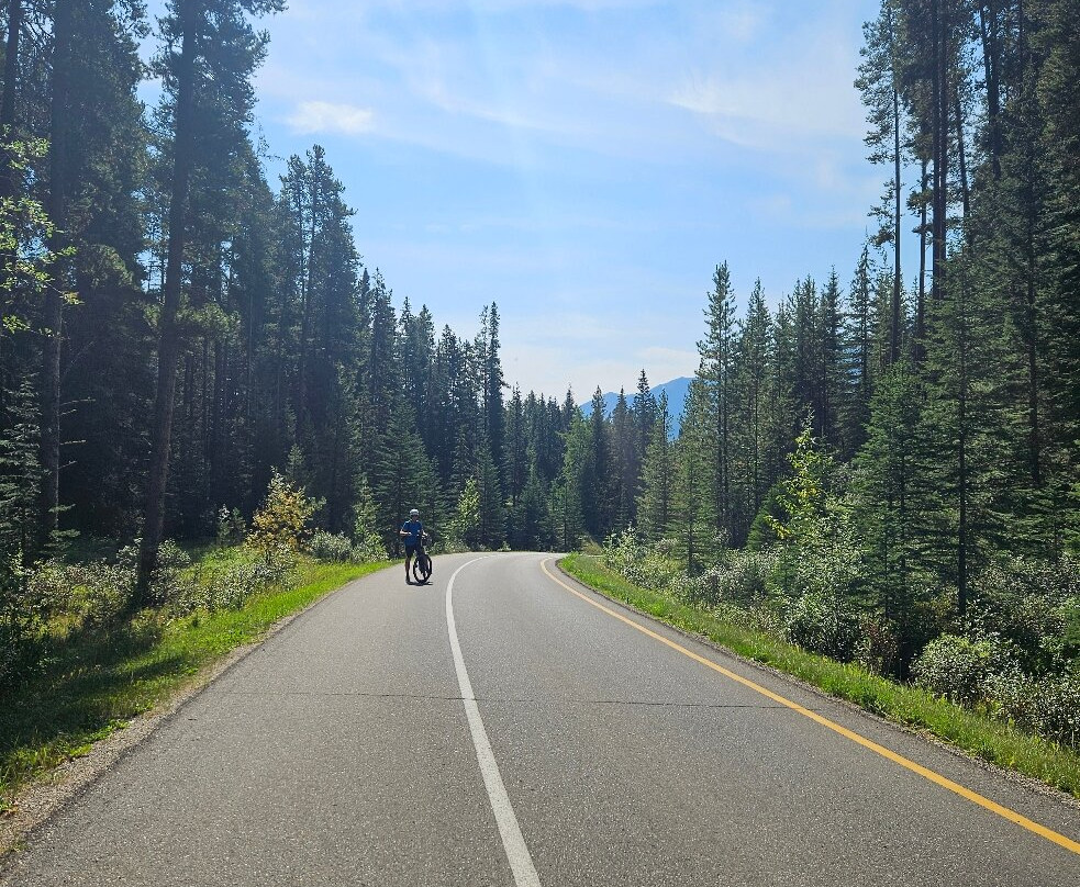 Banff Cycle + Sport-班夫必去景点