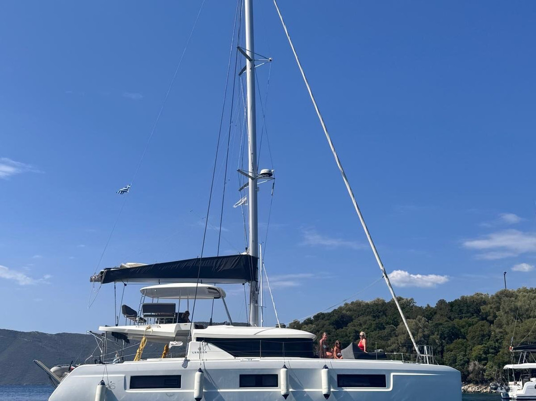 HAVE FUN SAILING-雅典必去景点