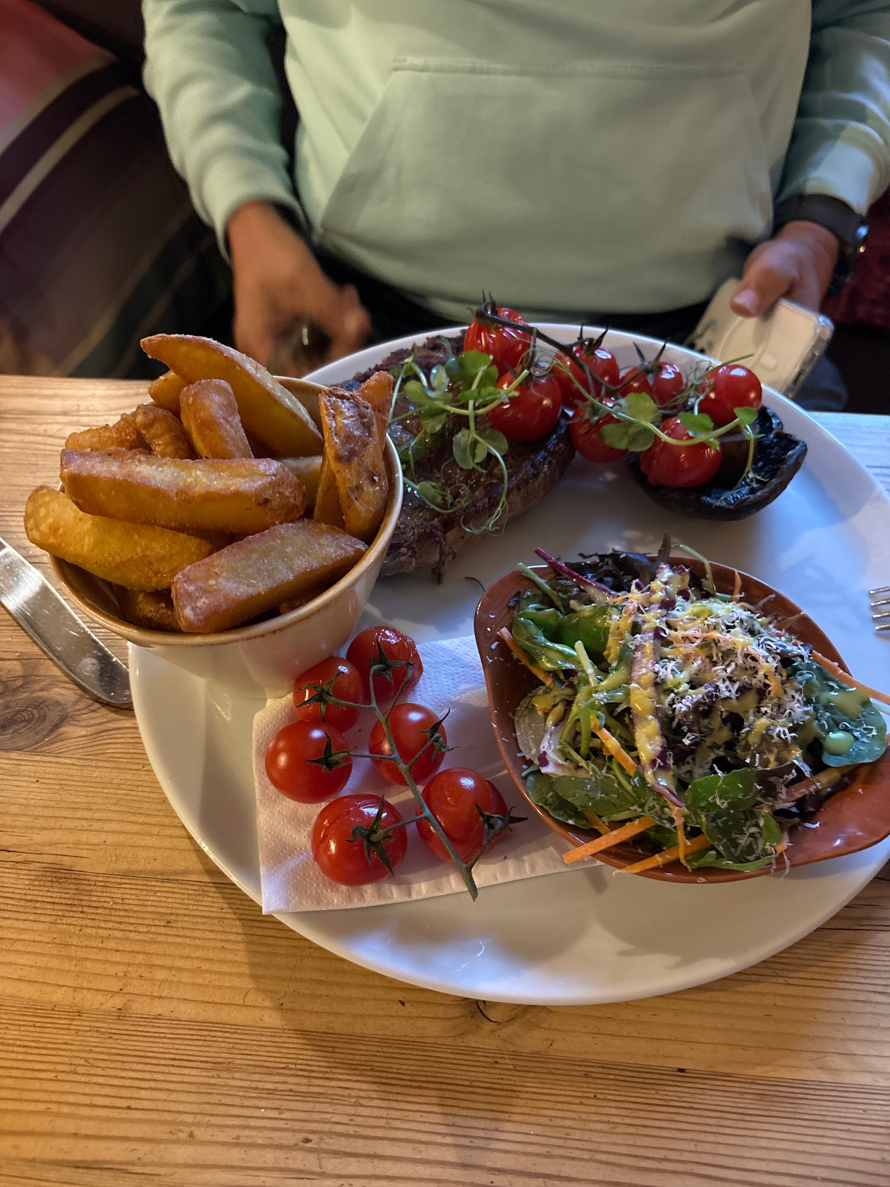 The Blue Bell Helpston-官方