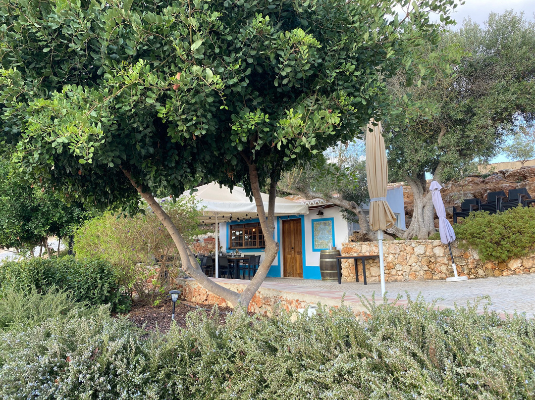 Quinta Dos Capinhas-Porches必去景点